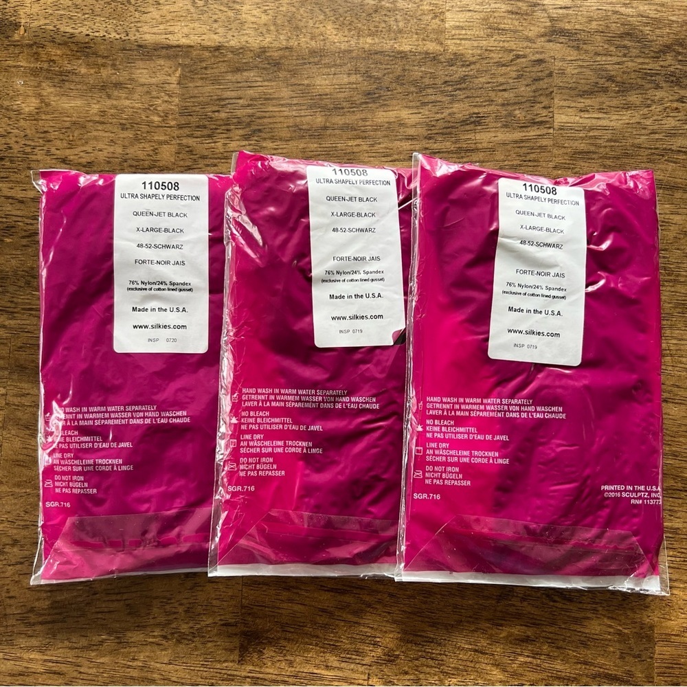 NEW Bundle (3) Silkies Ultra Shapely Perfection Jet Black Nylons XL Extra Large - Picture 2 of 4